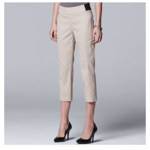 Simply Vera Wang Twill Capri - Size S (NWT)
